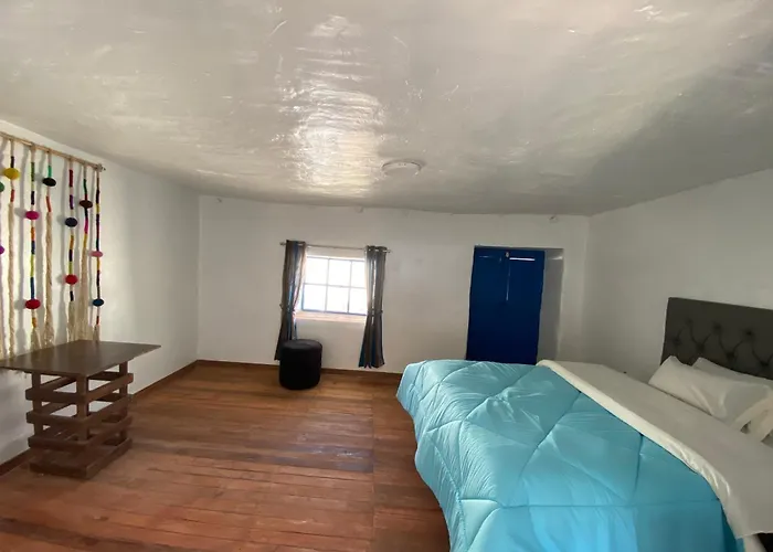 Hostal Auquis *
